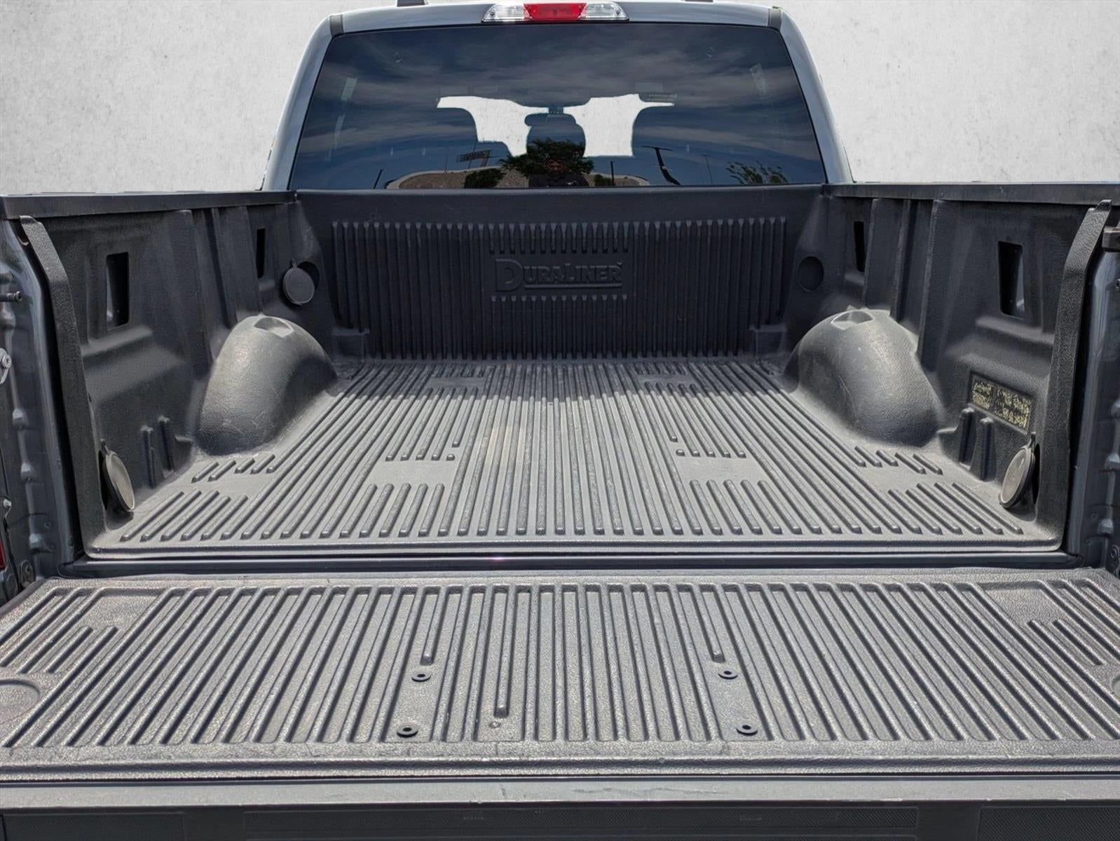 2022 Ford F-150 XL 2WD SuperCrew 5.5' Box