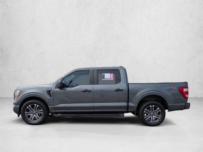 2022 Ford F-150 XL 2WD SuperCrew 5.5' Box