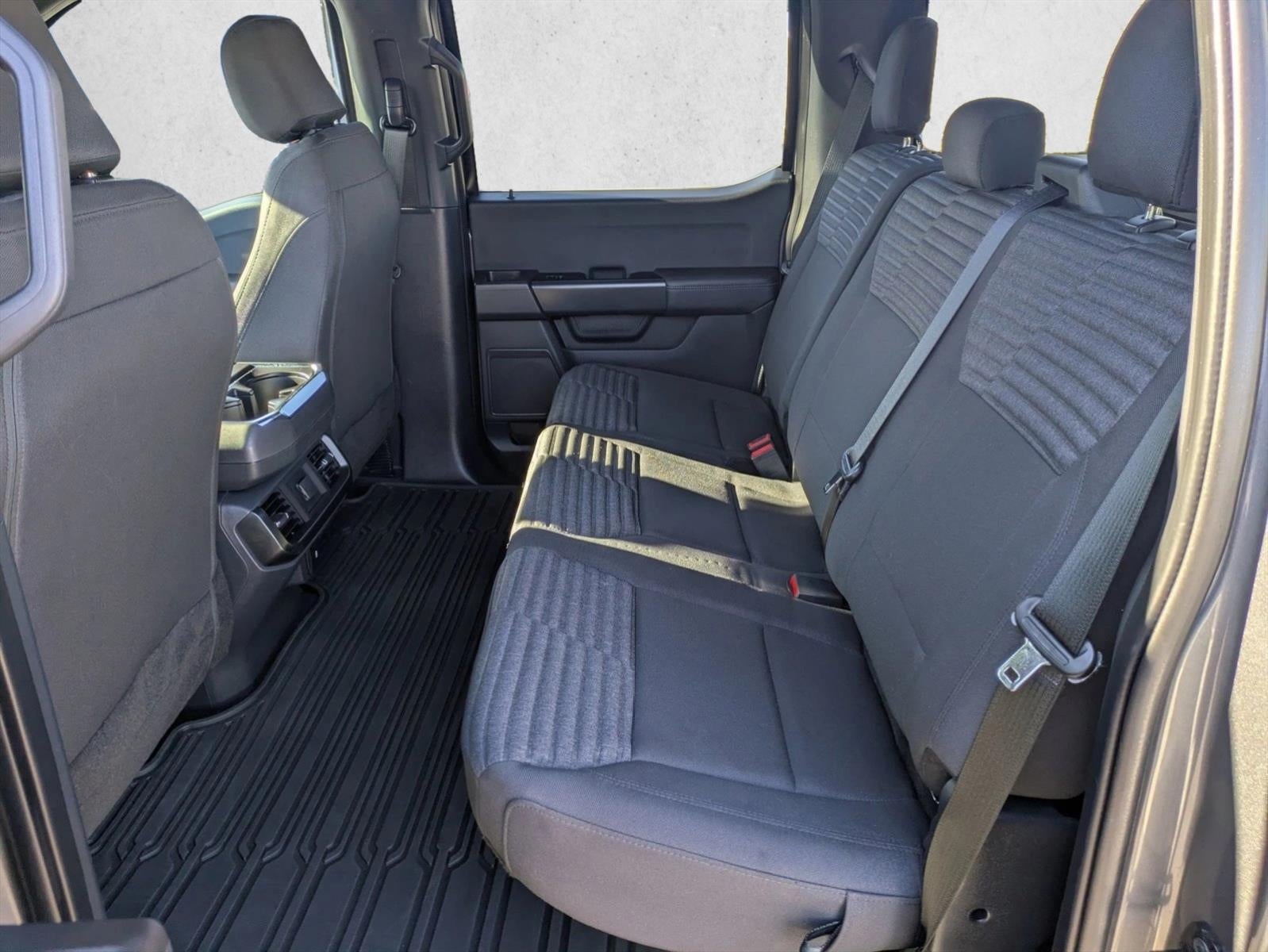 2022 Ford F-150 XL 4WD SuperCrew 5.5' Box