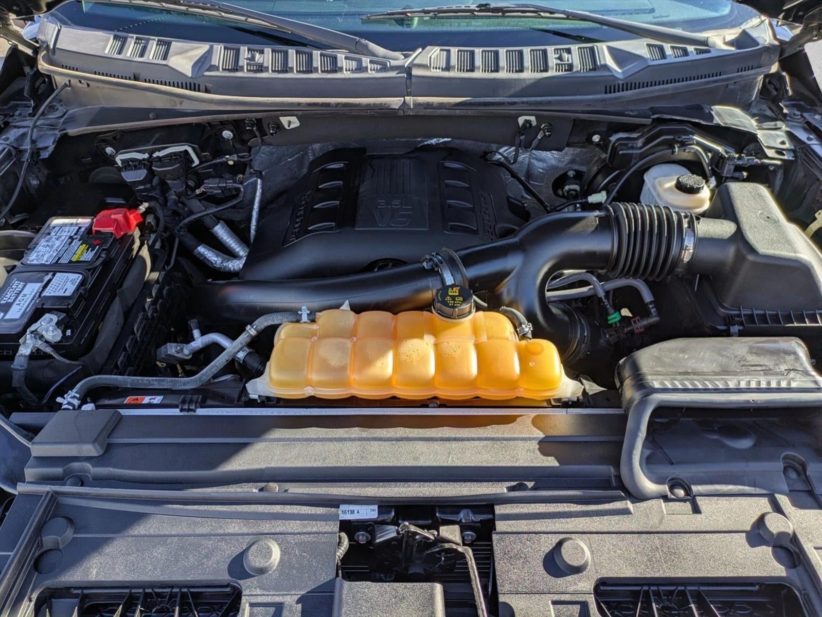 2015 Ford F-150 4WD SuperCrew 6-1/2 Ft Box Lariat