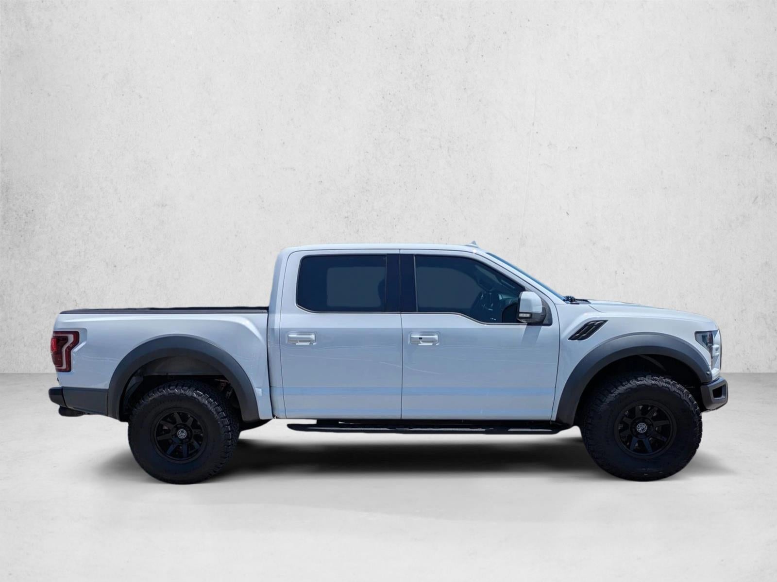 2019 Ford F-150 Raptor 4WD SuperCrew 5.5' Box