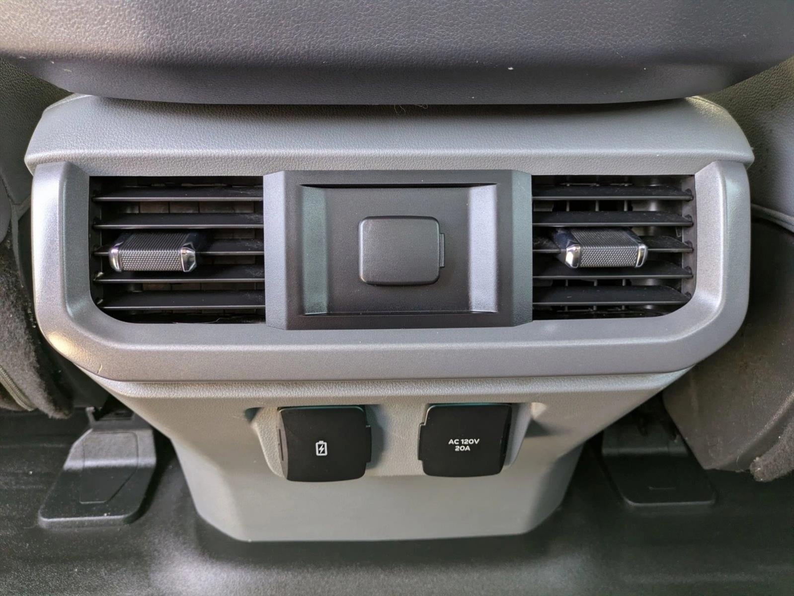 2023 Ford F-150 Lightning Pro 4WD SuperCrew 5.5' Box