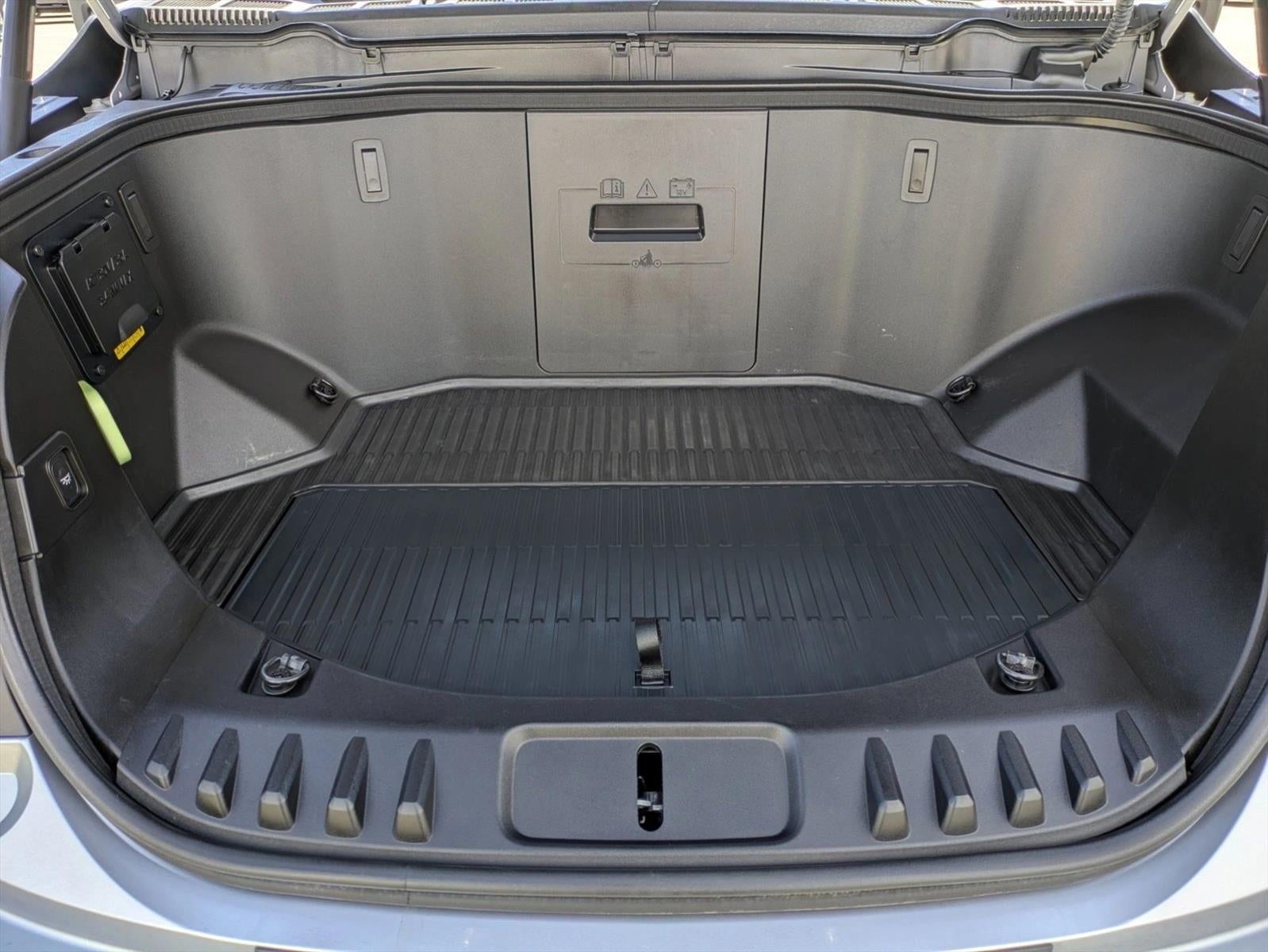 2023 Ford F-150 Lightning Pro 4WD SuperCrew 5.5' Box