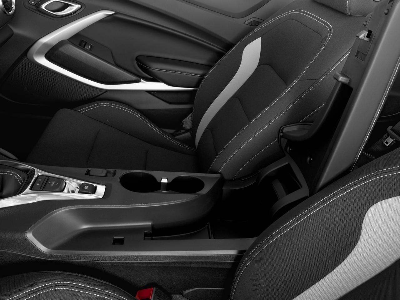 2016 Chevrolet Camaro 2dr Convertible 1LT