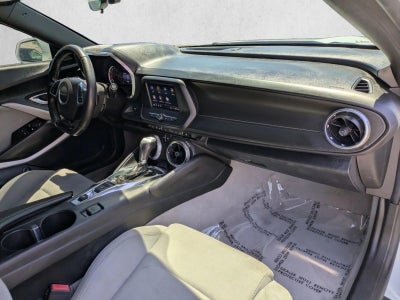 2020 Chevrolet Camaro 2dr Convertible 1LT