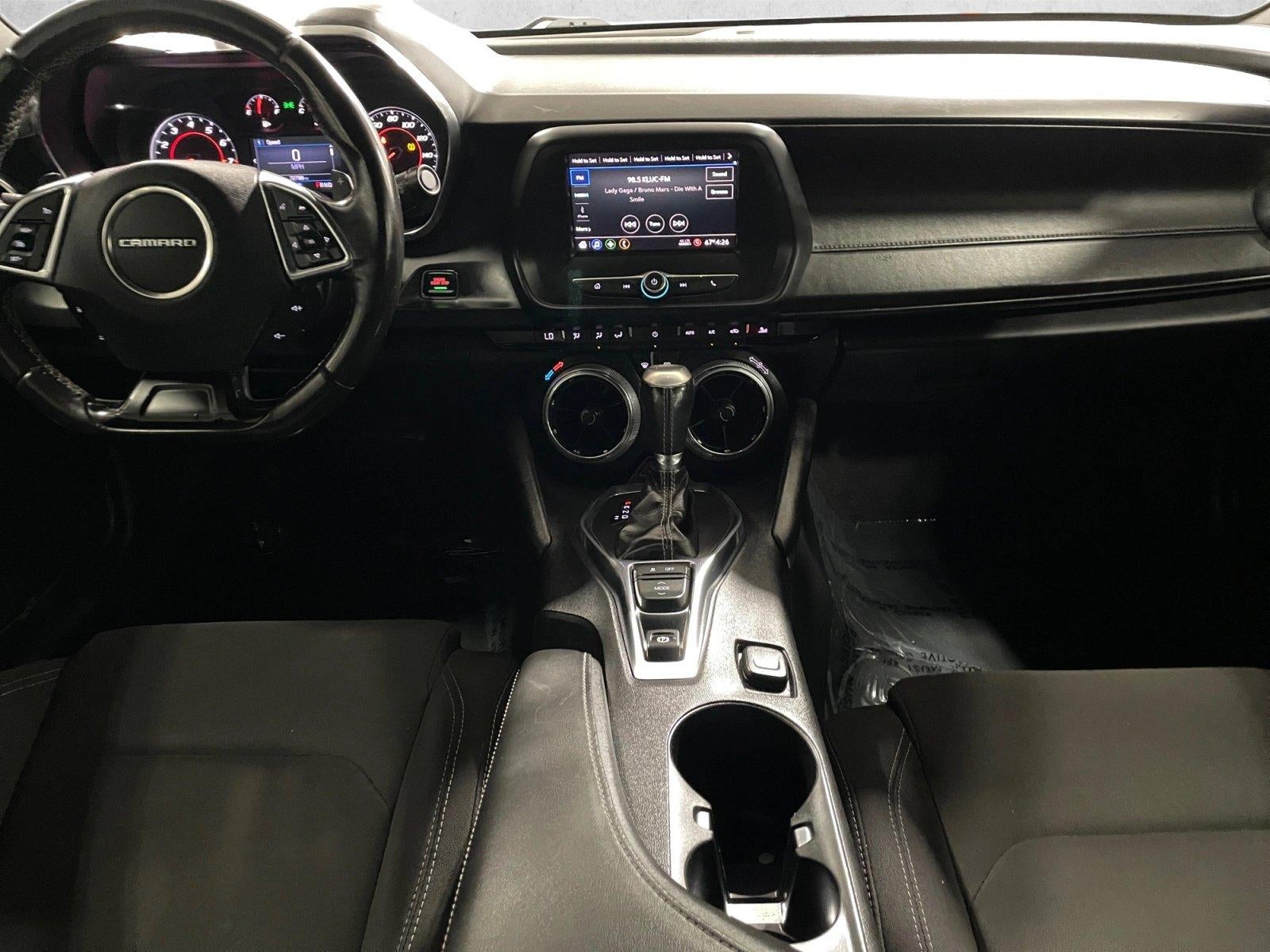 2020 Chevrolet Camaro 2dr Convertible 1LT