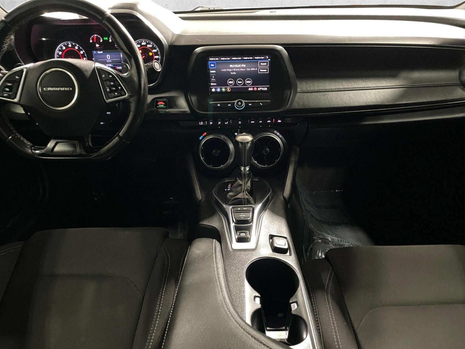 2020 Chevrolet Camaro 2dr Convertible 1LT