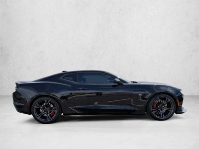 2019 Chevrolet Camaro 2dr Coupe 1SS