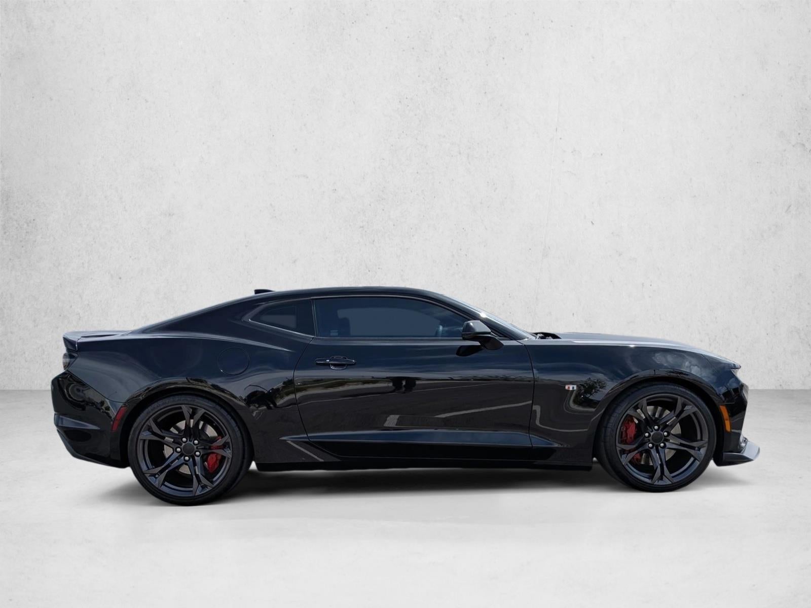 2019 Chevrolet Camaro 2dr Coupe 1SS