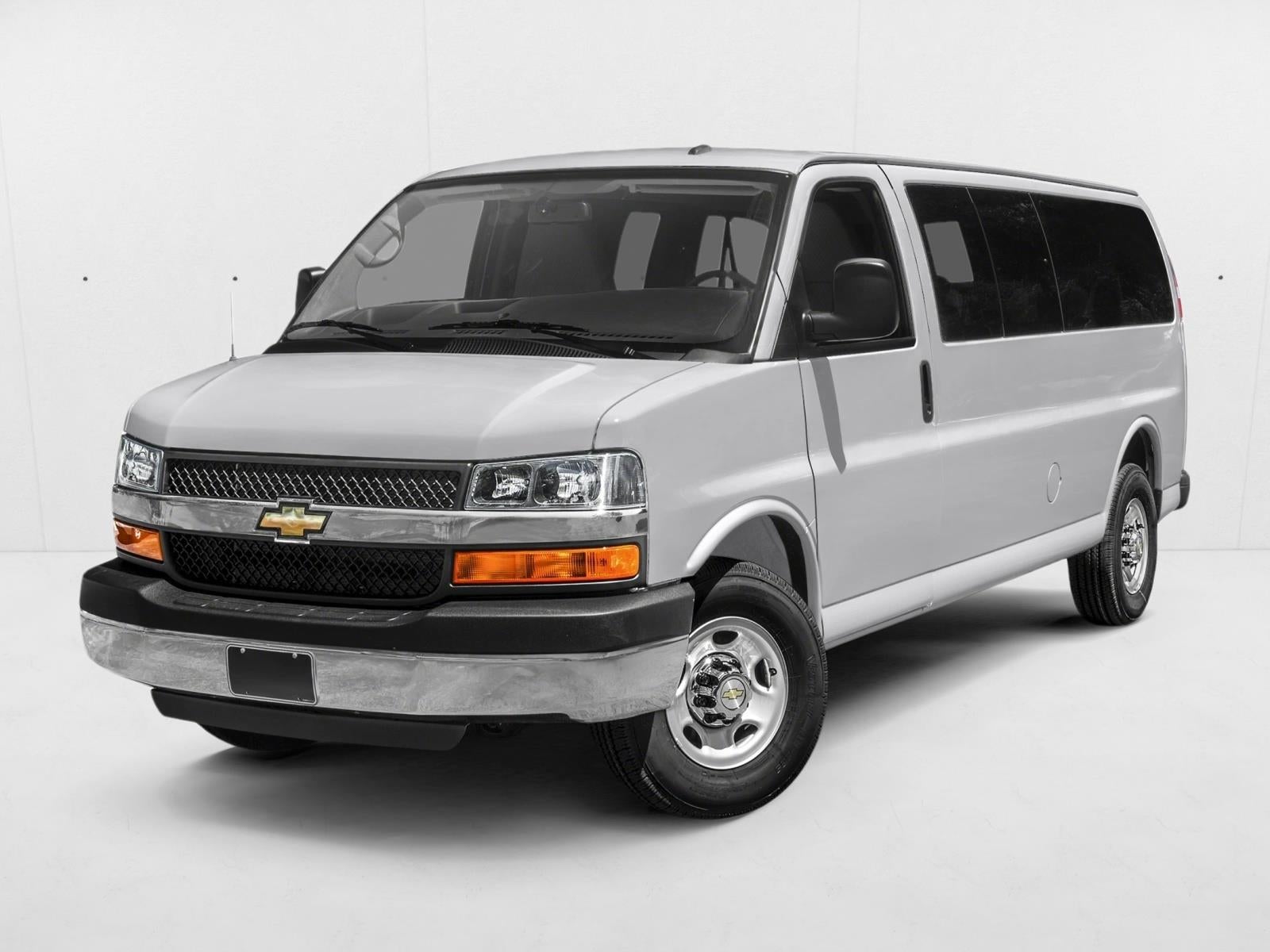 2016 Chevrolet Express Passenger 3500 Extended Wheelbase Rear-Wheel Drive 1LT