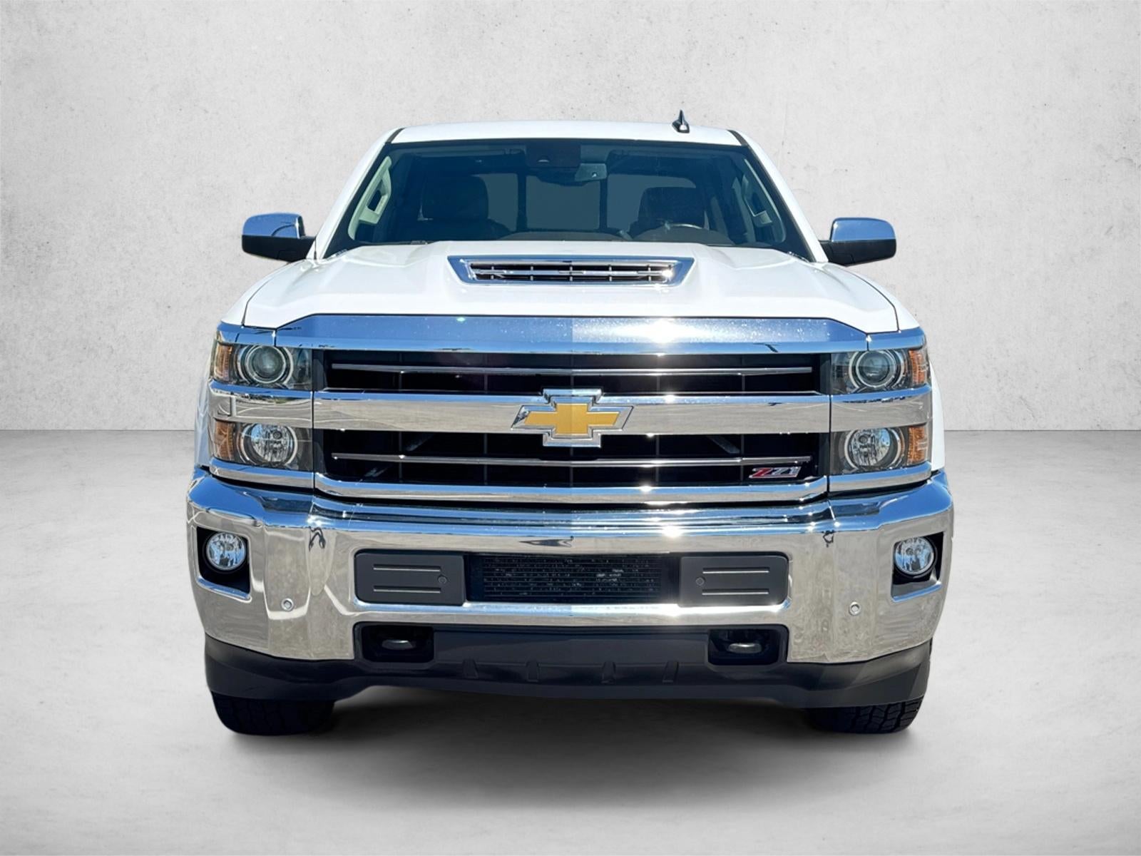 2018 Chevrolet Silverado 2500 HD Crew Cab Standard Box 4-Wheel Drive LTZ