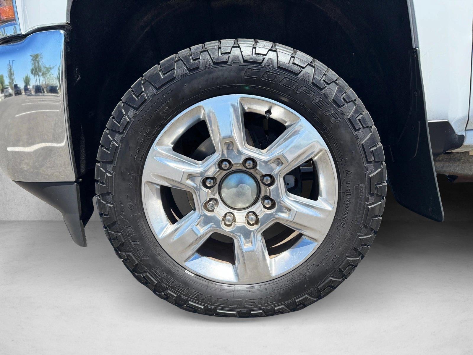 2018 Chevrolet Silverado 2500 HD Crew Cab Standard Box 4-Wheel Drive LTZ
