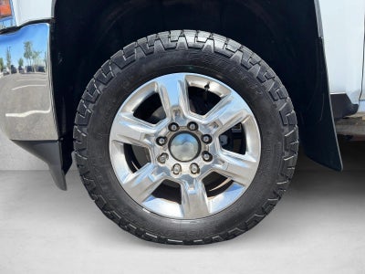 2018 Chevrolet Silverado 2500 HD Crew Cab Standard Box 4-Wheel Drive LTZ