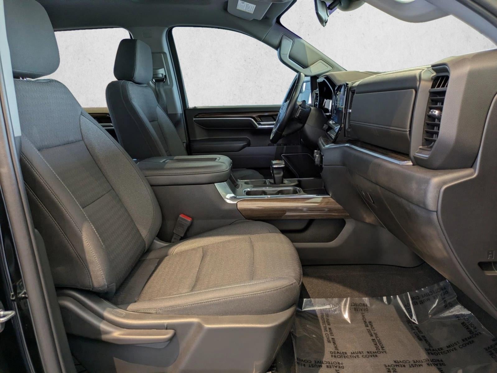 2022 Chevrolet Silverado 1500 Crew Cab Short Box 4-Wheel Drive RST