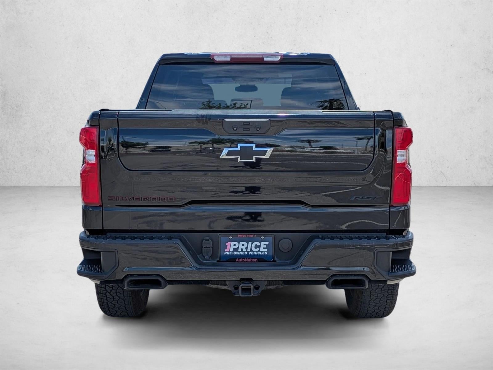 2022 Chevrolet Silverado 1500 Crew Cab Short Box 4-Wheel Drive RST