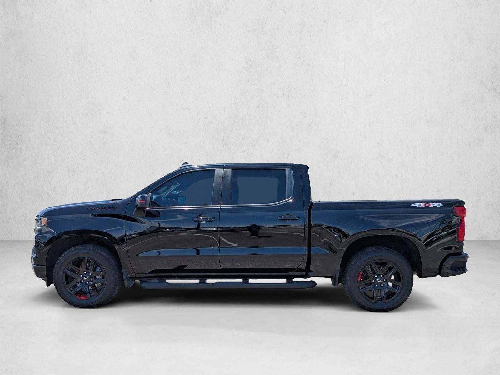 2022 Chevrolet Silverado 1500 Crew Cab Short Box 4-Wheel Drive RST