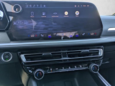 2024 Chevrolet Traverse LT w/1LT