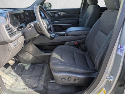 2024 Chevrolet Traverse LT w/1LT