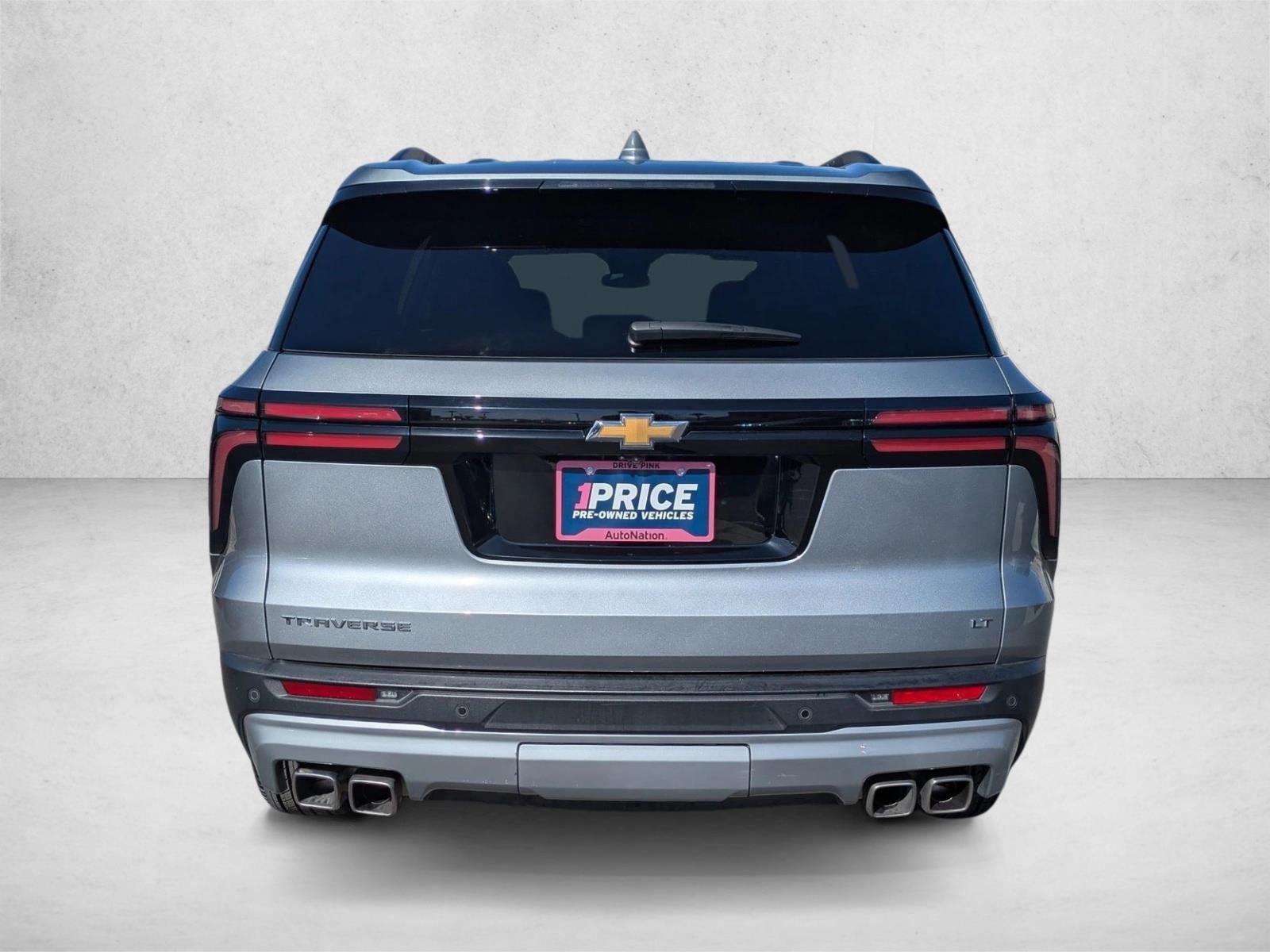 2024 Chevrolet Traverse LT w/1LT