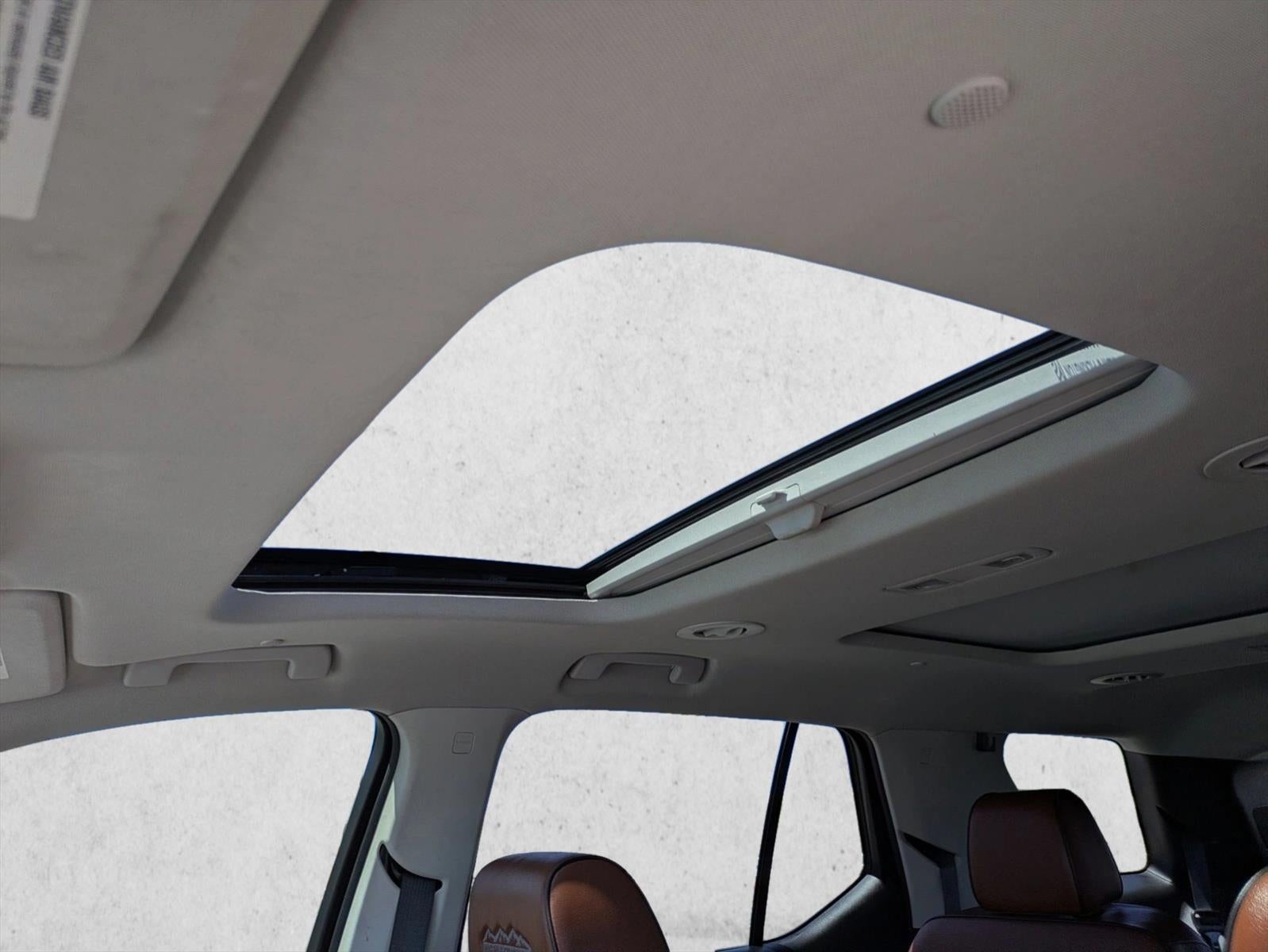 2019 Chevrolet Traverse AWD 2LZ