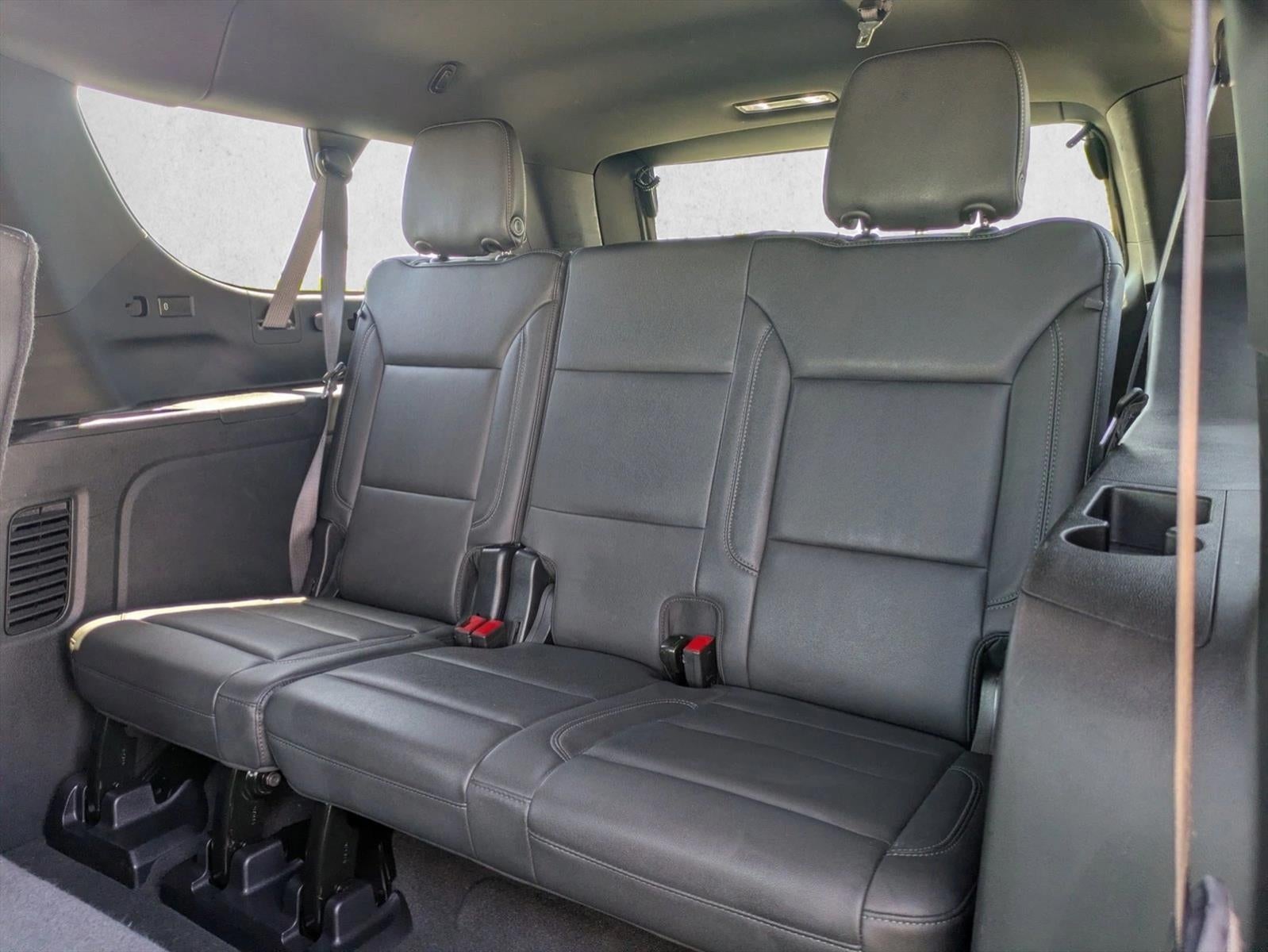 2025 Chevrolet Suburban 2WD LT