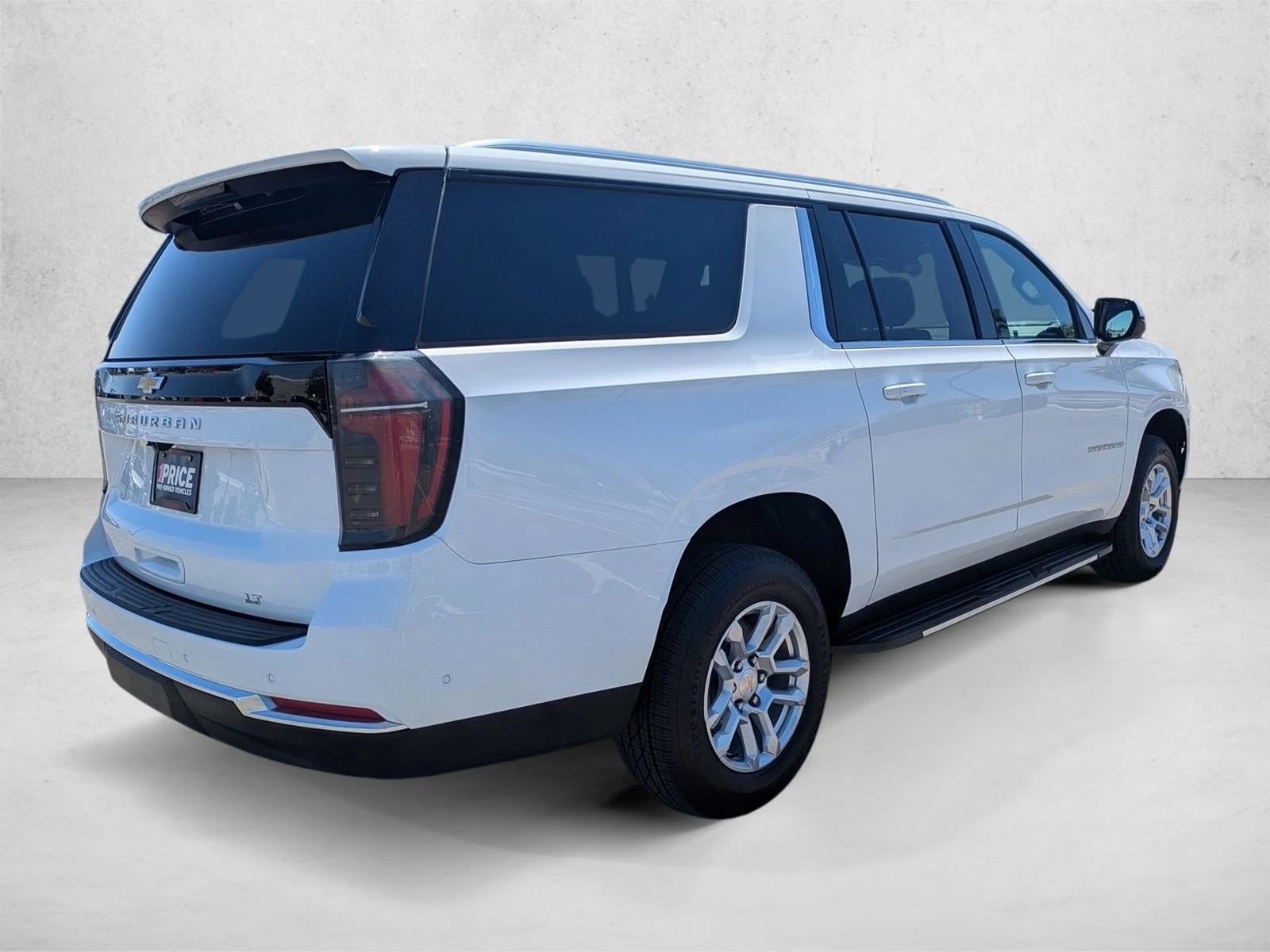 2025 Chevrolet Suburban 2WD LT