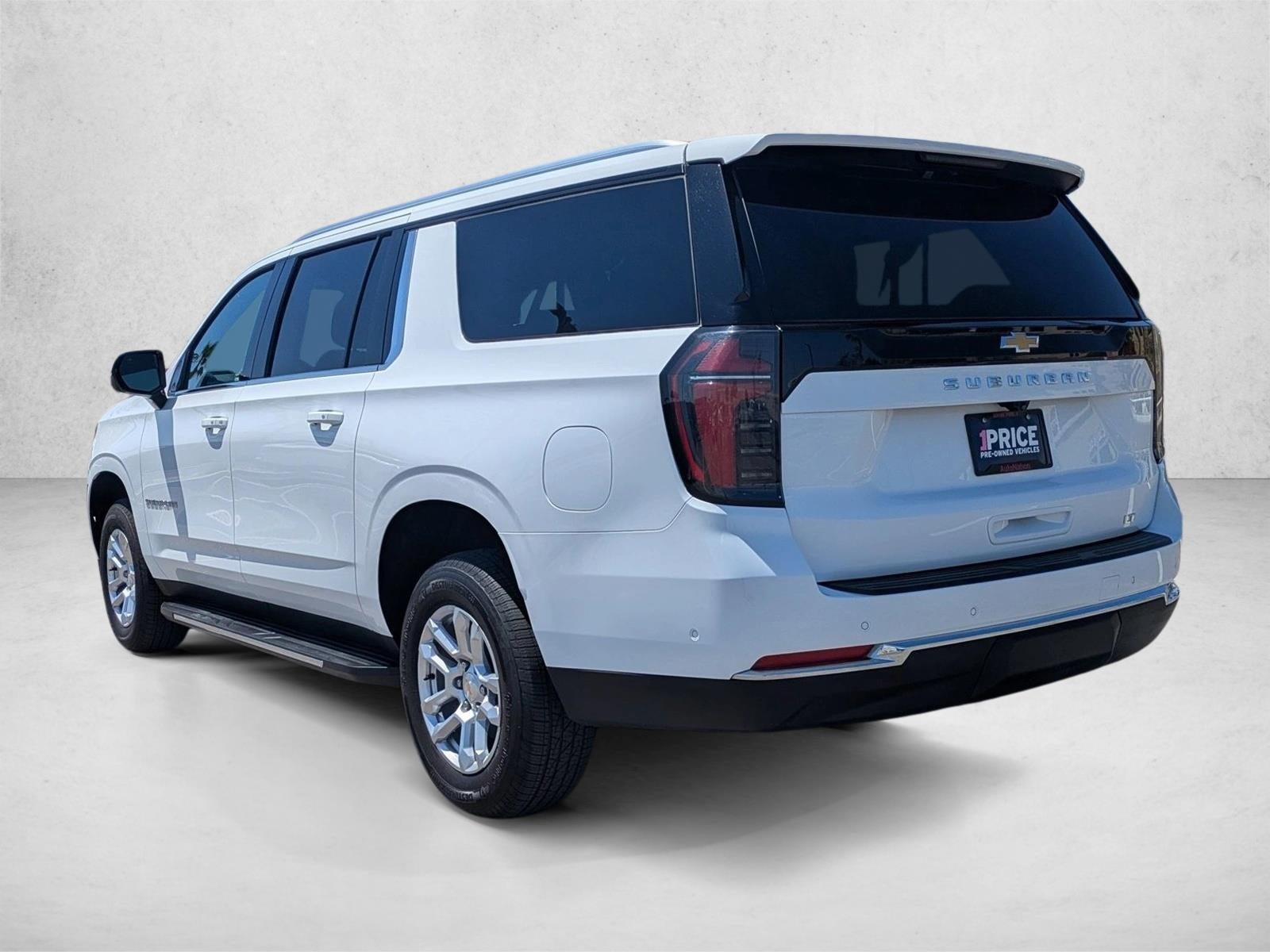 2025 Chevrolet Suburban 2WD LT