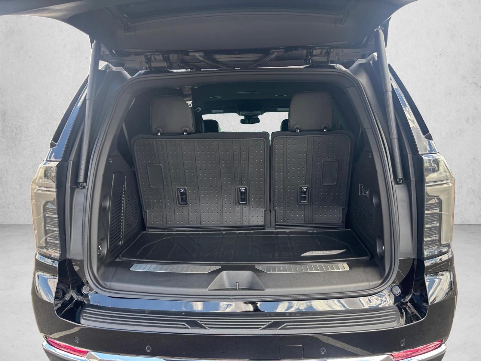 2025 Chevrolet Tahoe 4WD Premier
