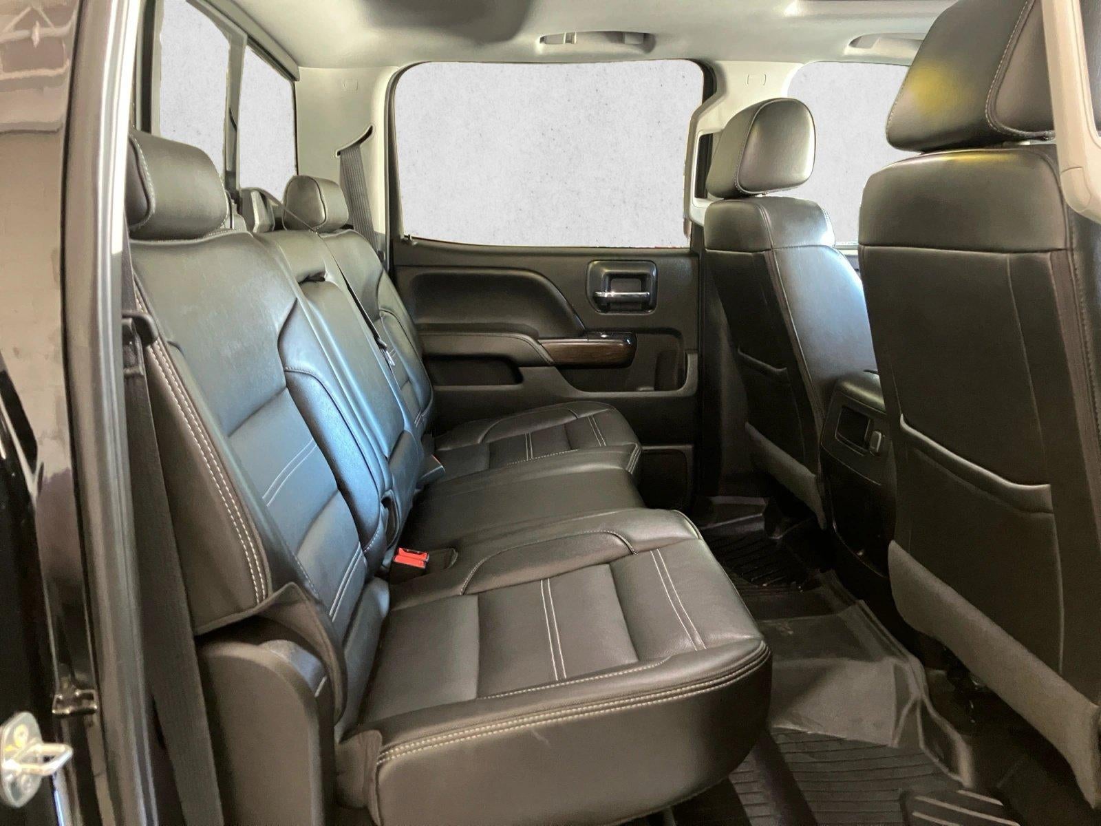 2018 GMC Sierra 2500 HD Crew Cab Standard Box 4-Wheel Drive Denali