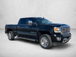 2018 GMC Sierra 2500 HD Crew Cab Standard Box 4-Wheel Drive Denali