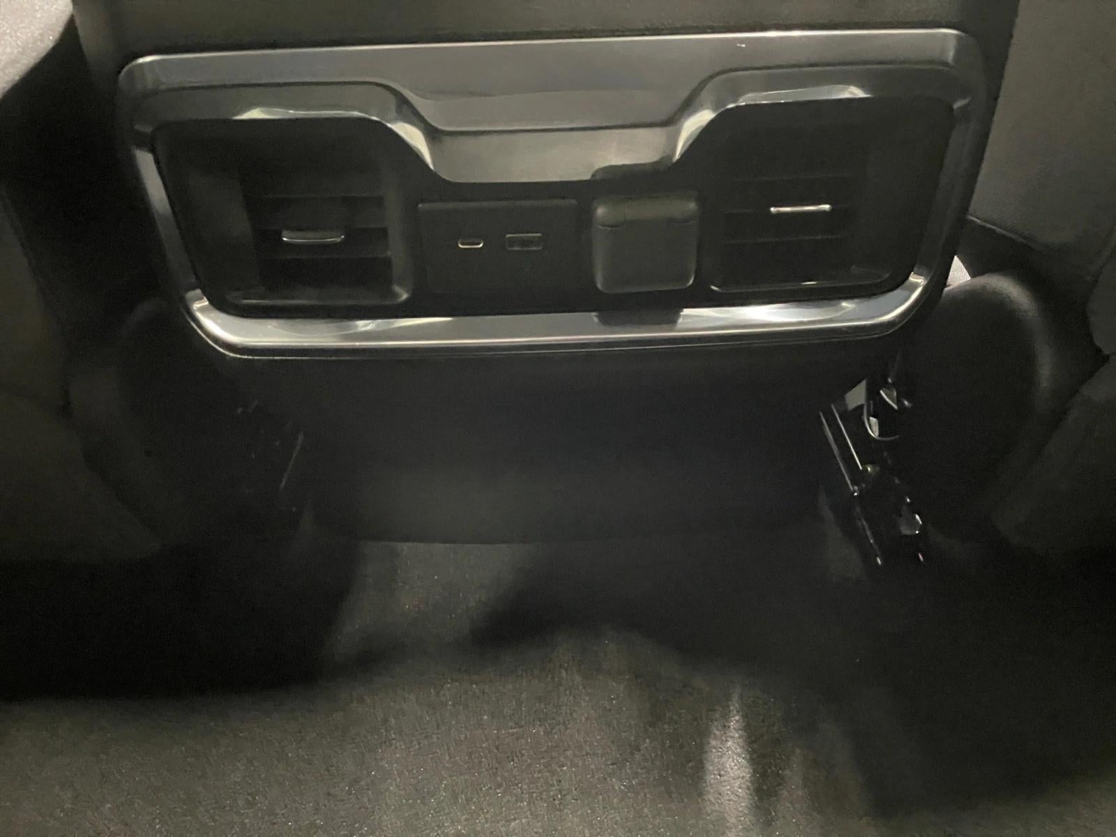 2020 GMC Sierra 1500 Crew Cab Short Box 4-Wheel Drive Elevation
