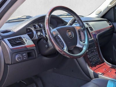 2013 Cadillac Escalade RWD Premium