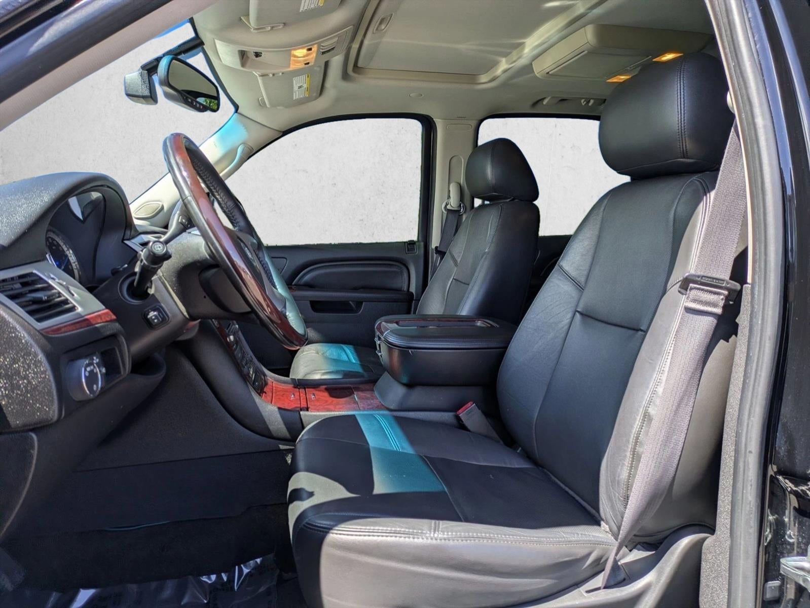 2013 Cadillac Escalade RWD Premium