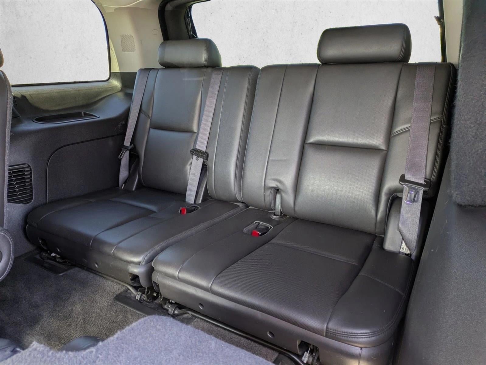 2013 Cadillac Escalade RWD Premium