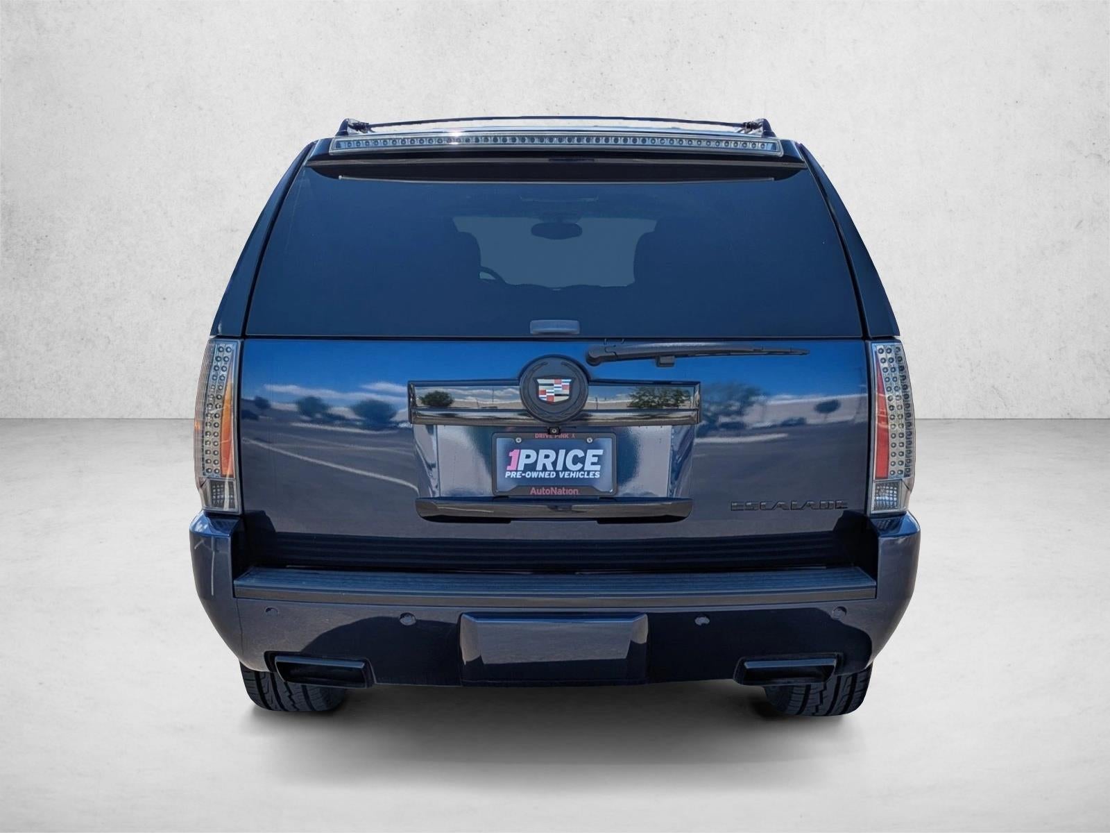2013 Cadillac Escalade RWD Premium