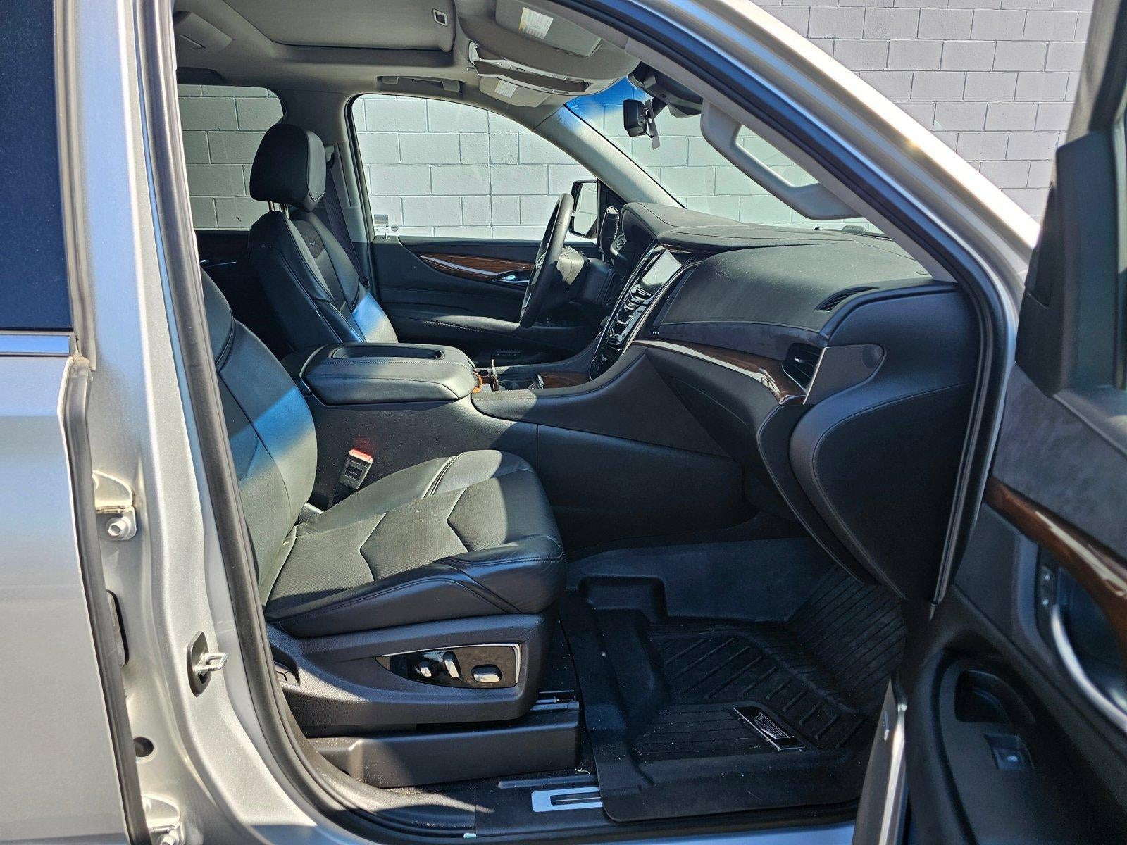 2017 Cadillac Escalade 4WD Luxury