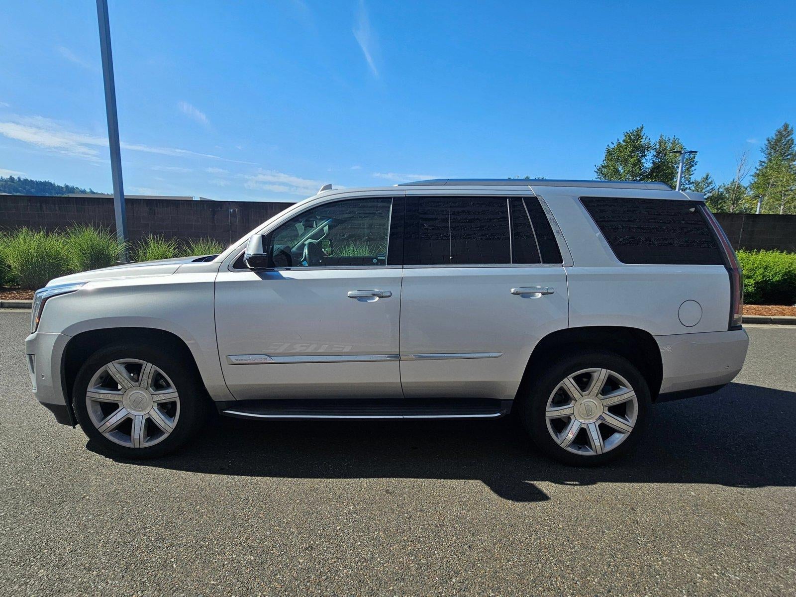 2017 Cadillac Escalade 4WD Luxury