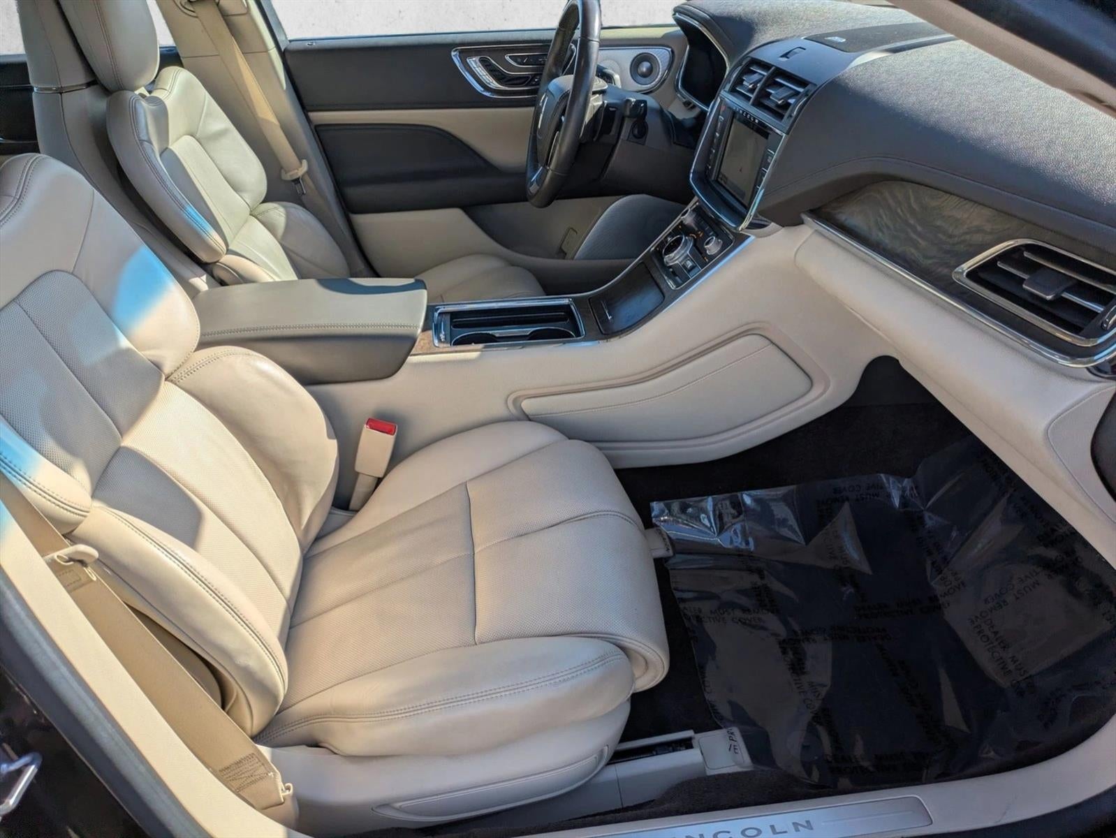 2017 Lincoln Continental Reserve AWD