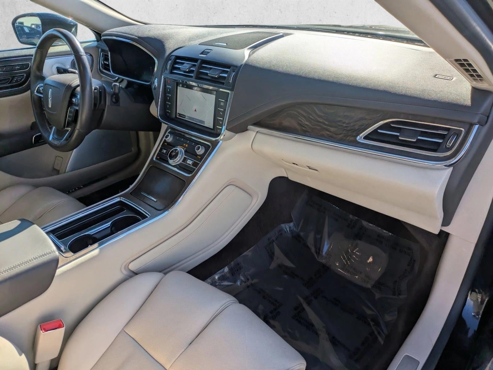 2017 Lincoln Continental Reserve AWD