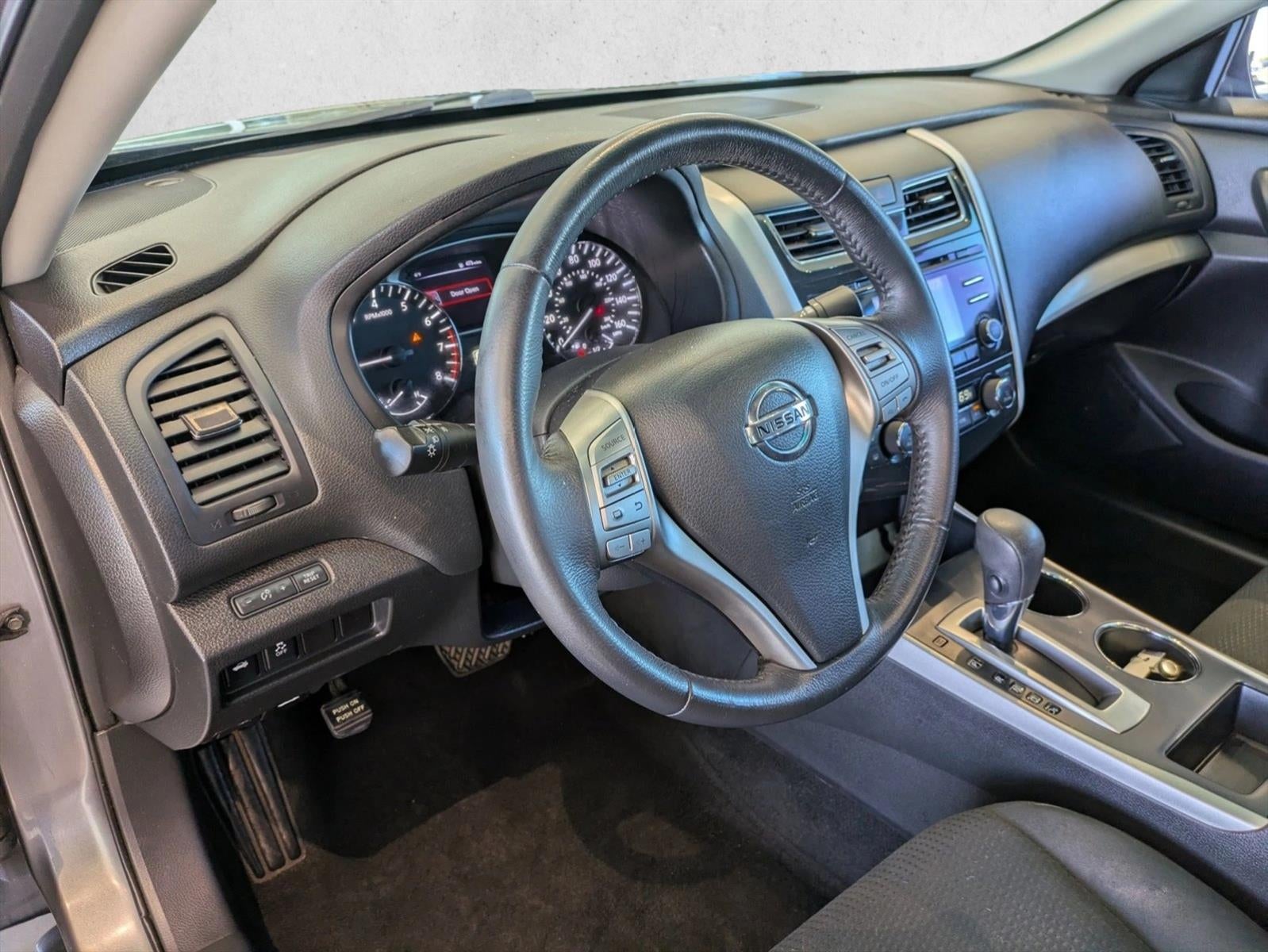 2015 Nissan Altima 4dr Sdn I4 2.5 SV