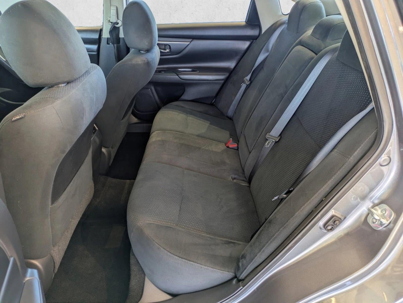 2015 Nissan Altima 4dr Sdn I4 2.5 SV