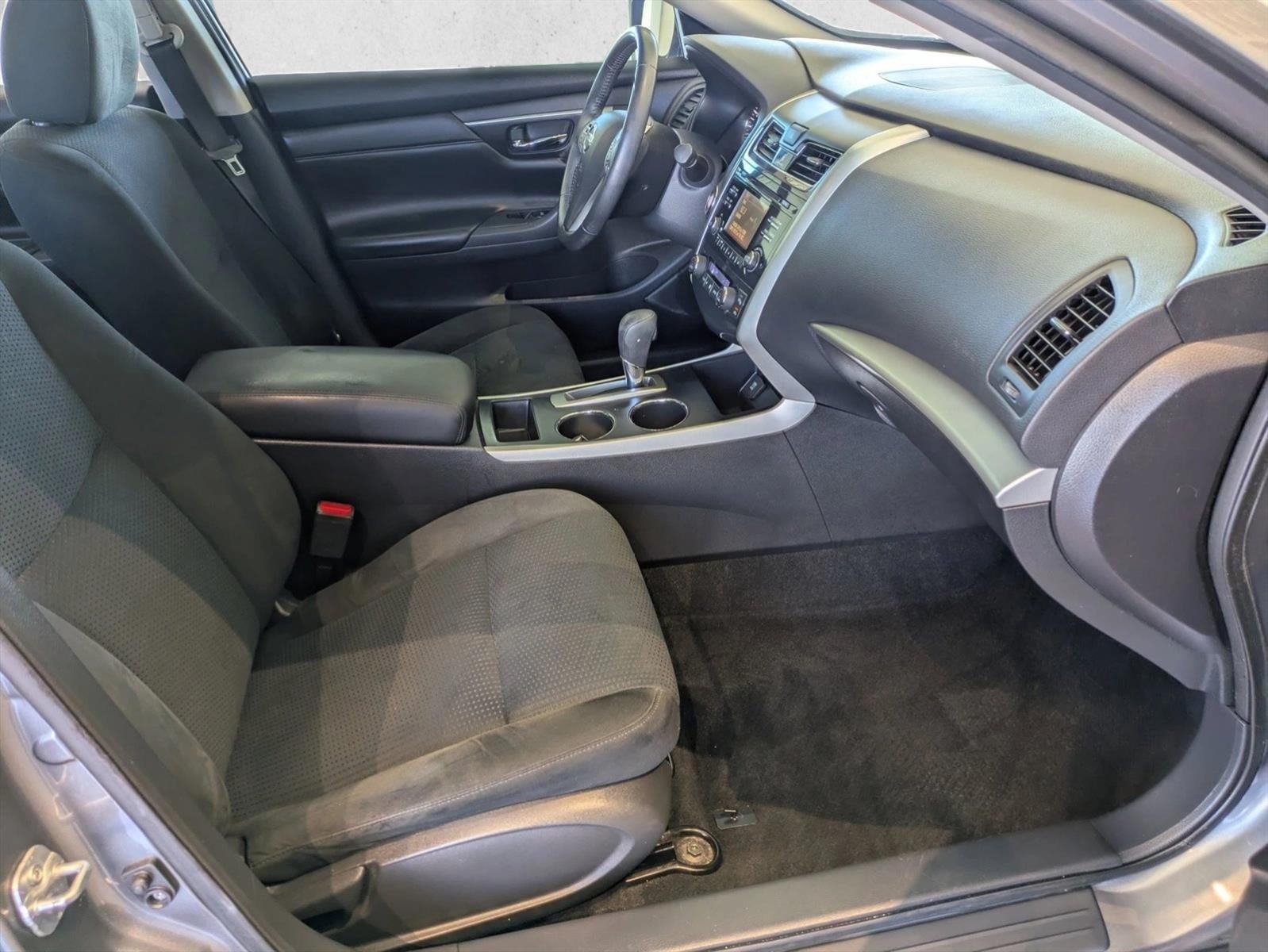 2015 Nissan Altima 4dr Sdn I4 2.5 SV