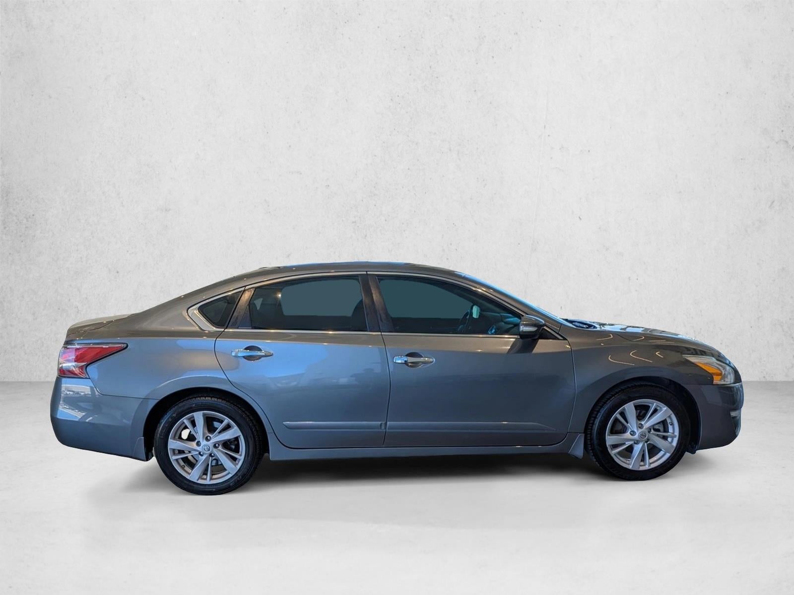 2015 Nissan Altima 4dr Sdn I4 2.5 SV