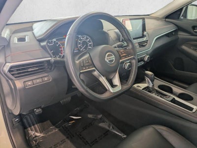 2022 Nissan Altima 2.5 SR Sedan