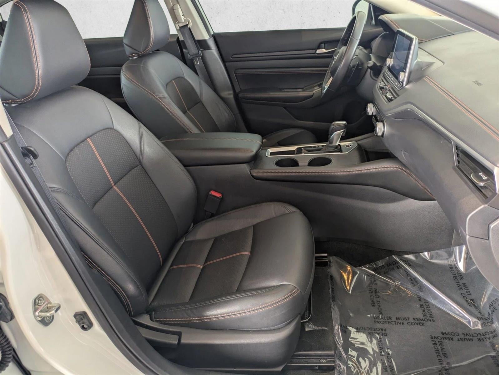 2022 Nissan Altima 2.5 SR Sedan