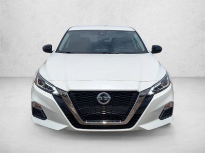 2022 Nissan Altima 2.5 SR Sedan
