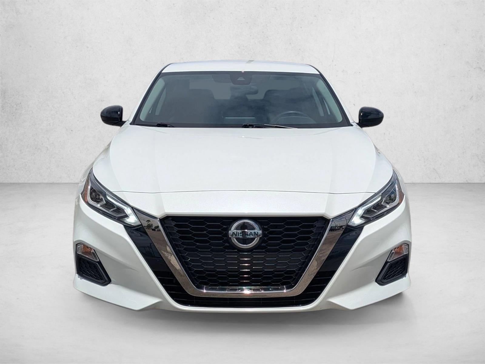 2022 Nissan Altima 2.5 SR Sedan