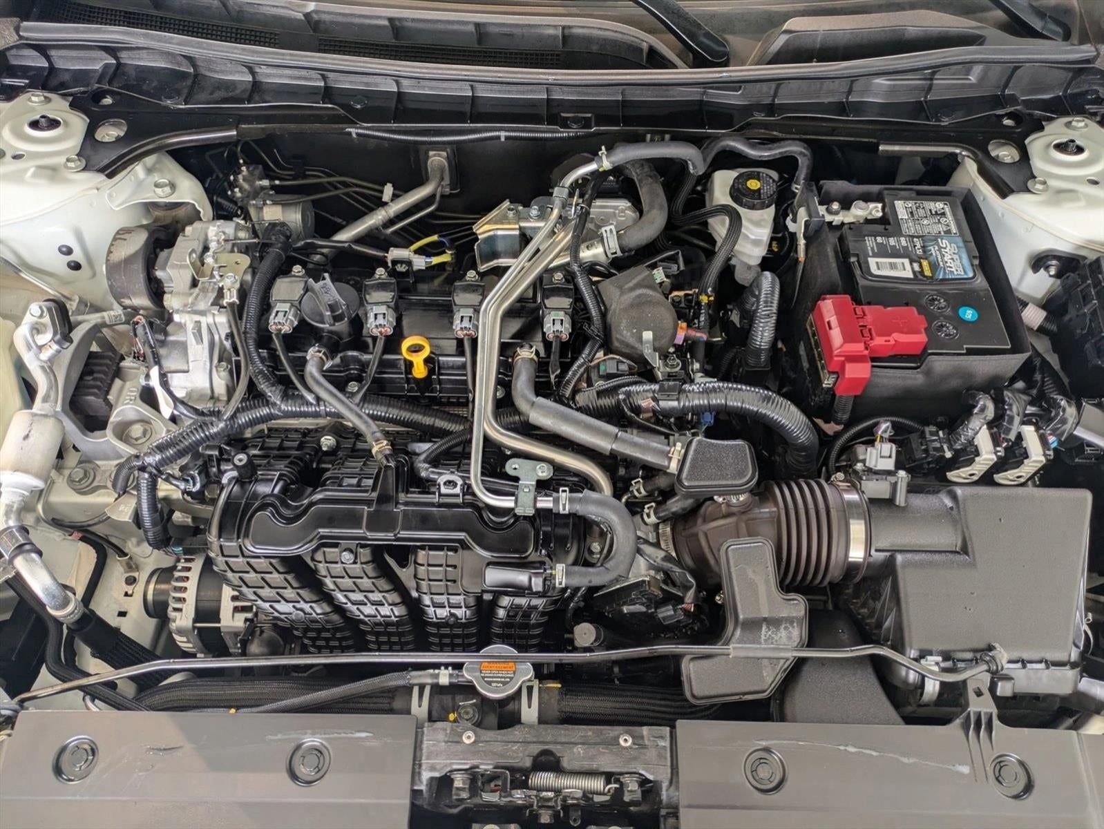 2022 Nissan Altima 2.5 SR Sedan