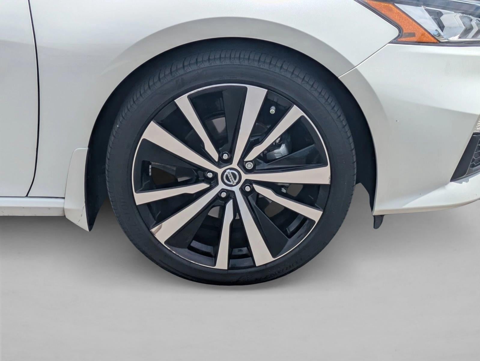 2022 Nissan Altima 2.5 SR Sedan