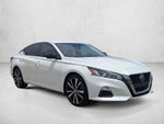2022 Nissan Altima 2.5 SR Sedan